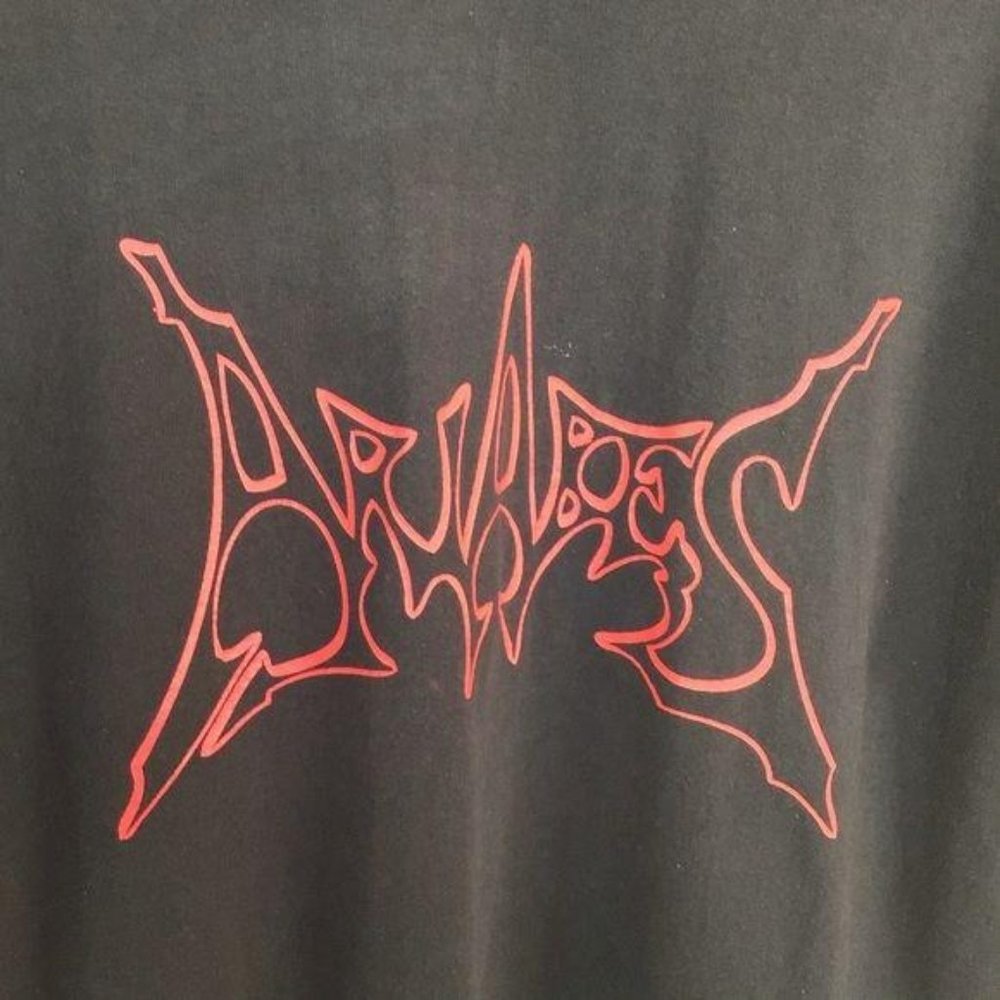 Graphic Tee_2